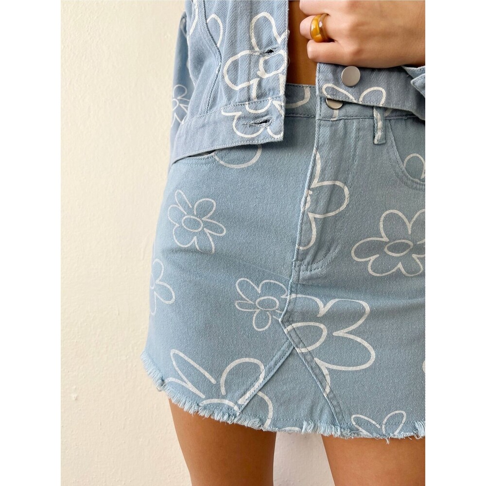 Bailey Rose Daisy Print Denim Skirt - NWT
